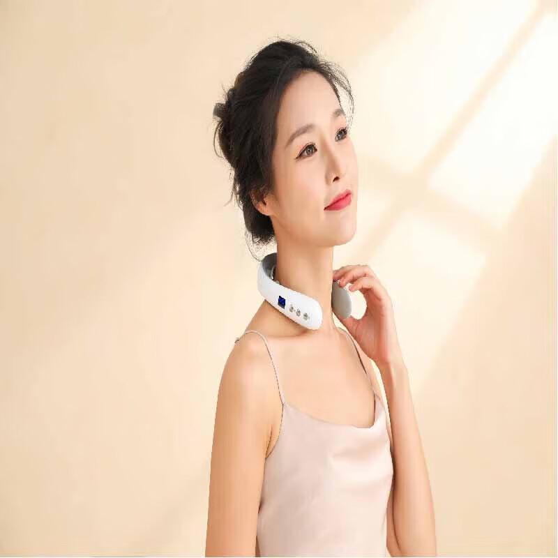 

Enlluean U-shaped Neck Massager