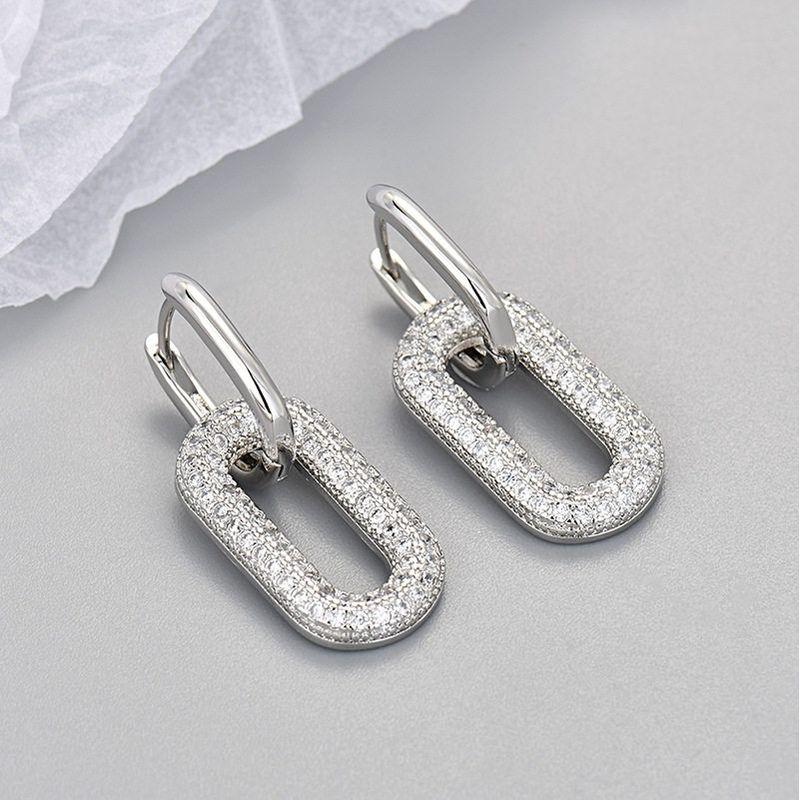 

Outlet Square Earrings with Silver Needles, European and American Style, Simple and Elegant, High-End Luxury, 18K Gold-Plated Women s Accessories Silver Square Earrings