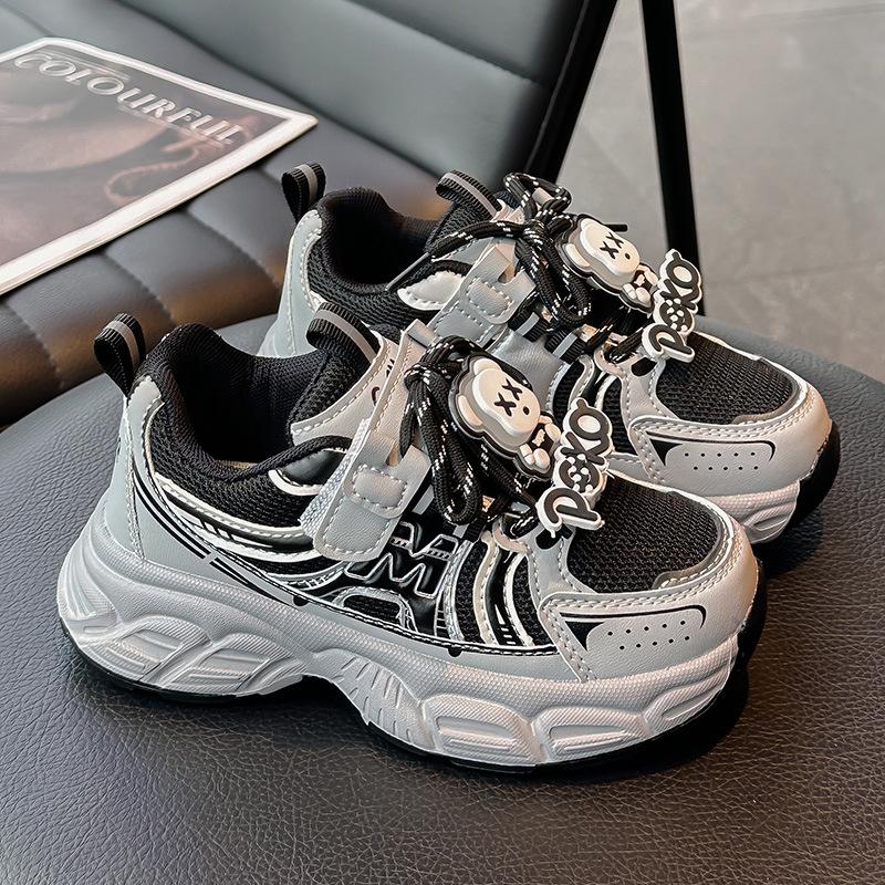 

Red girls shoes spring 2025 new children s lightweight soft-soled sneakers girls running dad shoes explosion 30