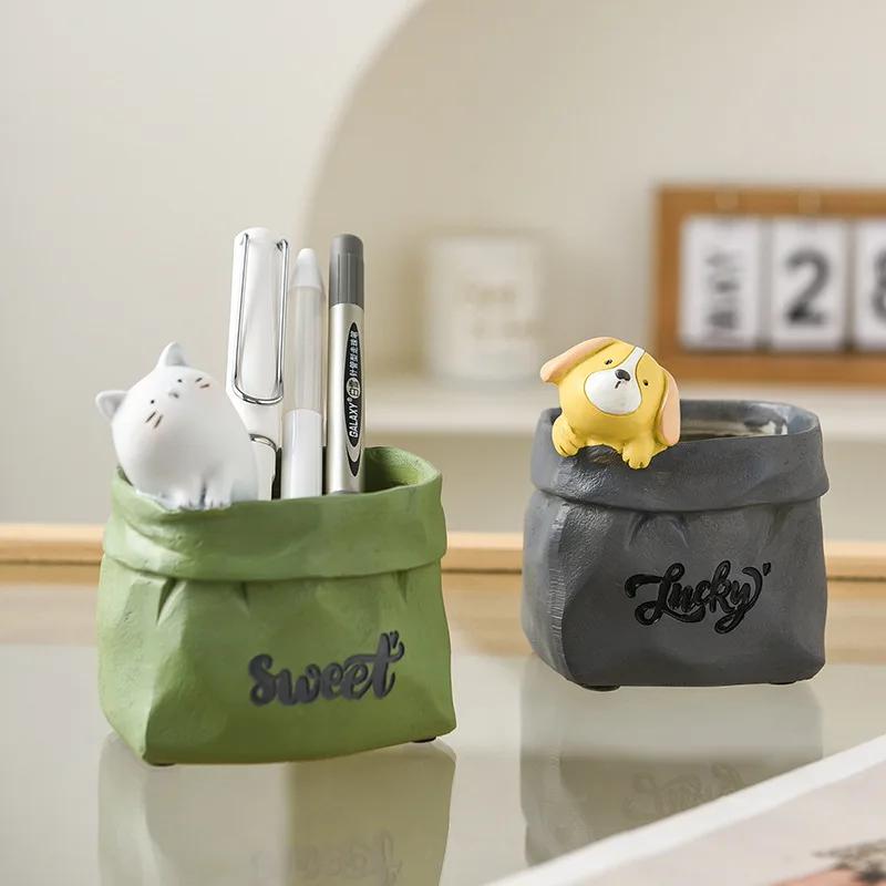 Adorable Animal-Themed Resin Succulent Pot In Paper Bag Design Decorative Planter for Home Decor & Stylish Gift Giving
