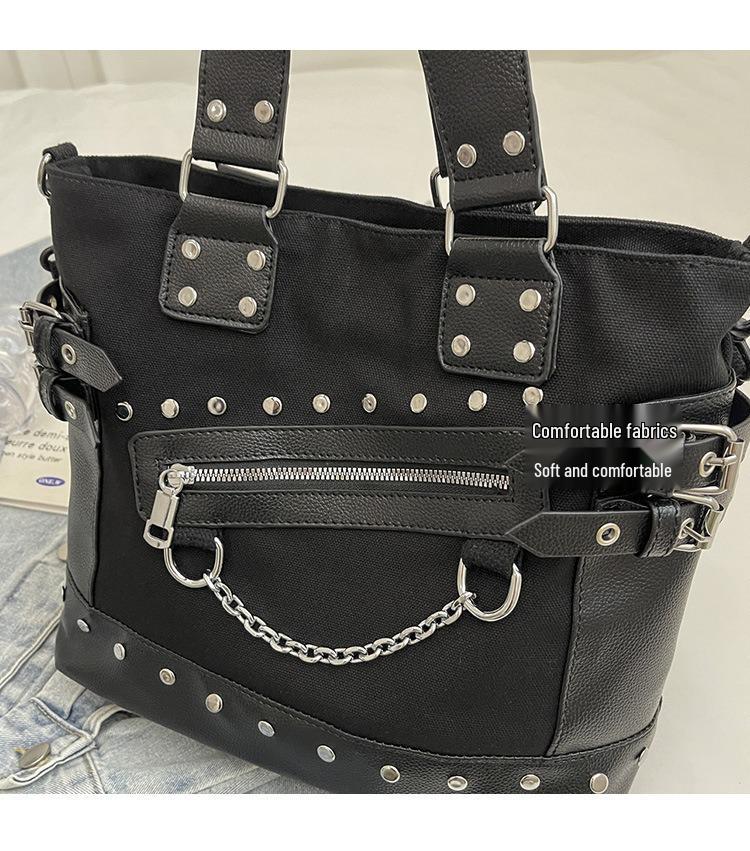Women's Fashion Niche Rivet Shoulder Tote Bag