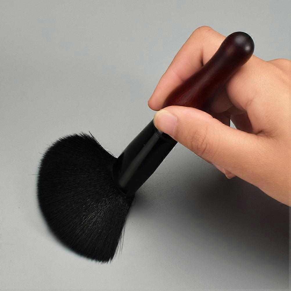 Professional Makeup Brush for Makeup Use 1Pcs Wooden Handle Blusher Brush