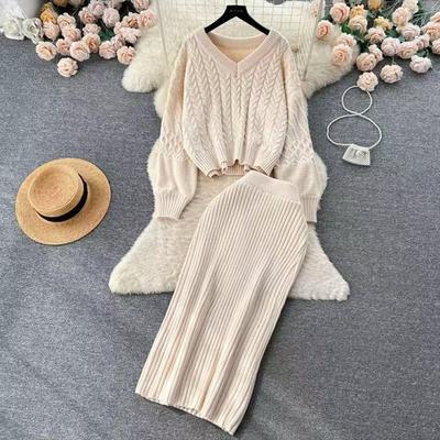 V-neck Sweater Women's Two-piece Set Autumn and Winter New Lazy Wind Twist Design Loose Knitted Sweater Set