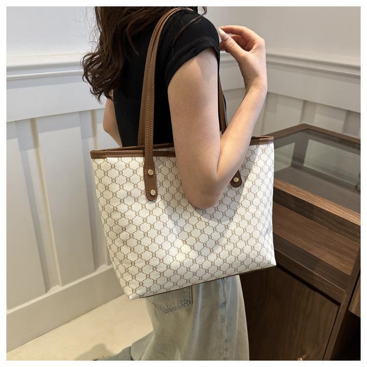 Büyük Kapasiteli Vintage Tarzlı Tote Çanta Yumuşak Suni Deri Fermuarlı Kapatmalı Günlük Kullanım Omuz Çantası