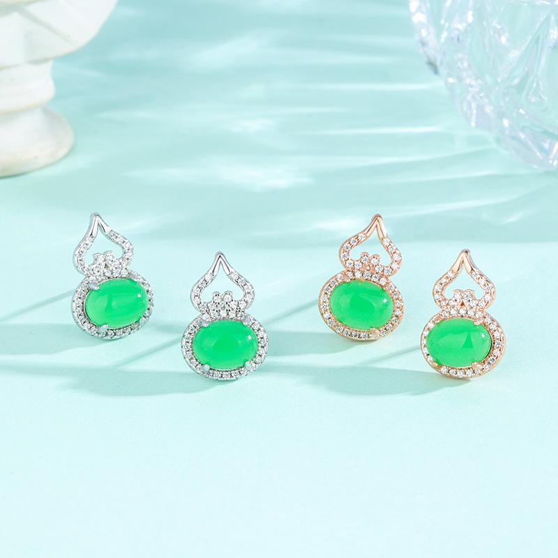 S925 Sterling Silver Green Chalcedony Gourd Stud Earrings - Classic Literary Lady Fashion with Garnet Silver Drops for Women.