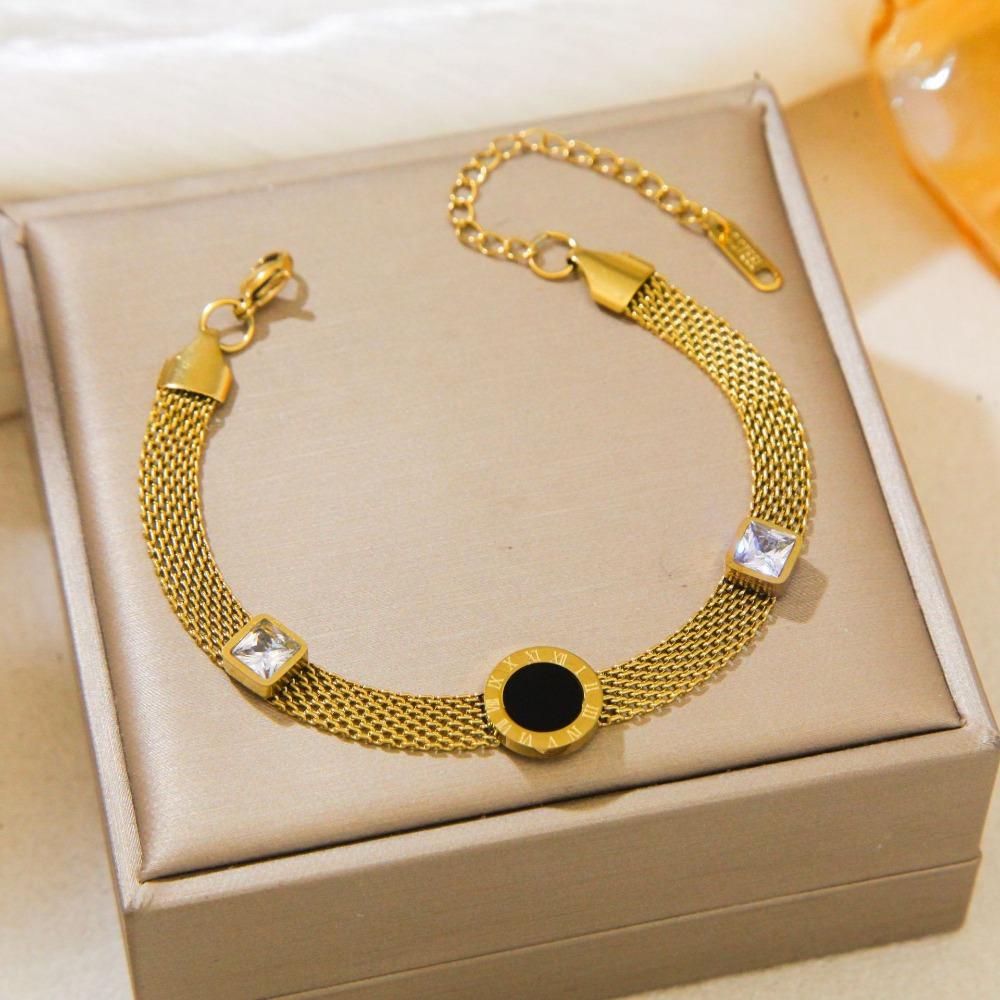New Four-leaf Clover Bracelet Mesh Watch Bracelet Light Luxury Titanium Steel Watch Strap Chain Jewelry