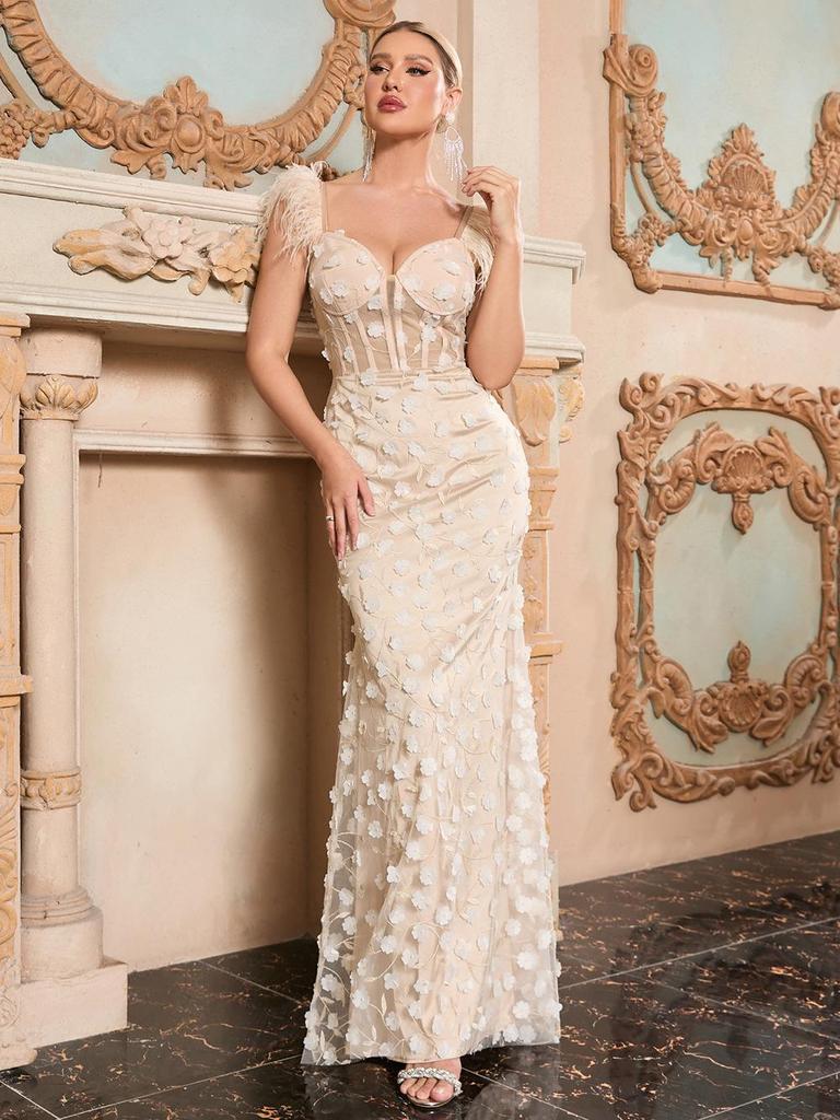 Elegant European & American Lace Fishtail Evening Dress with Feather Strap - Slim Fit, Sophisticated Socialite Style.