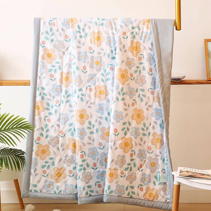 

Playboy Washed Cotton Summer Quilt