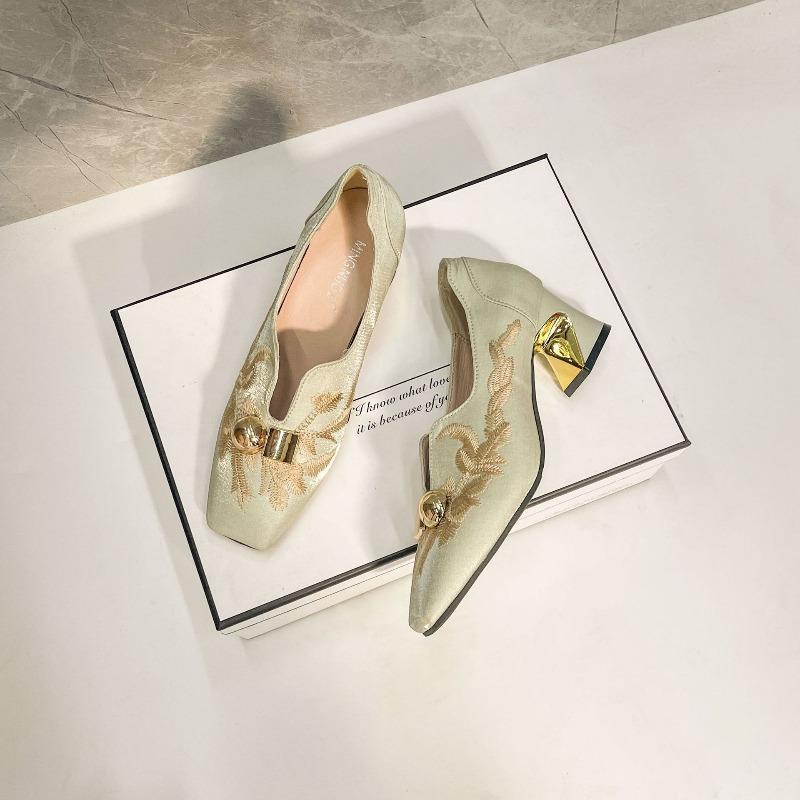 Retro New Style Shoes, Versatile Square-toed Single Shoes, Women's Shoes, and Chunk-heeled Shoes