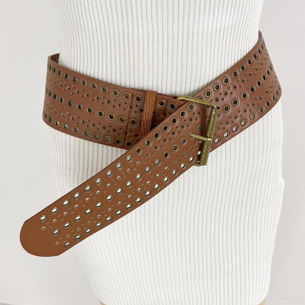 A New Punk Style Wide-waist Belt with Riveted Air Holes and Hollowed-out Designs, Featuring A Hip-hop Style of The European and American Hot Girls