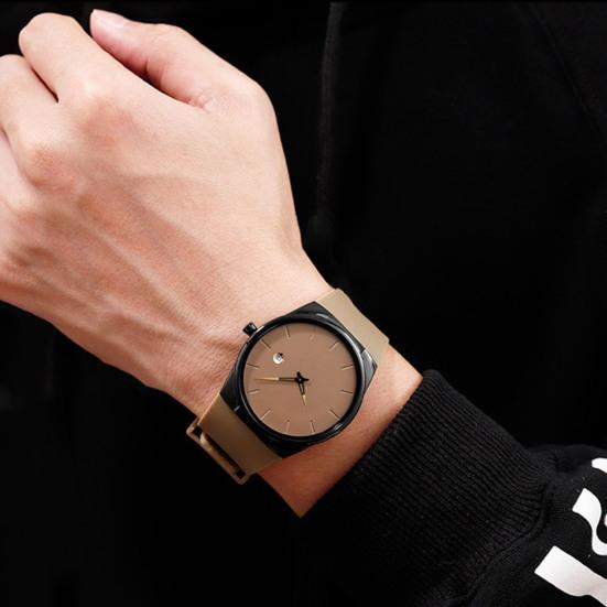 Zegarek kwarcowy Wodoodporny Wysoka Przejrzystość Ultracienki Męski Damski Elegancki Zegarek Kwarcowy na Prezent