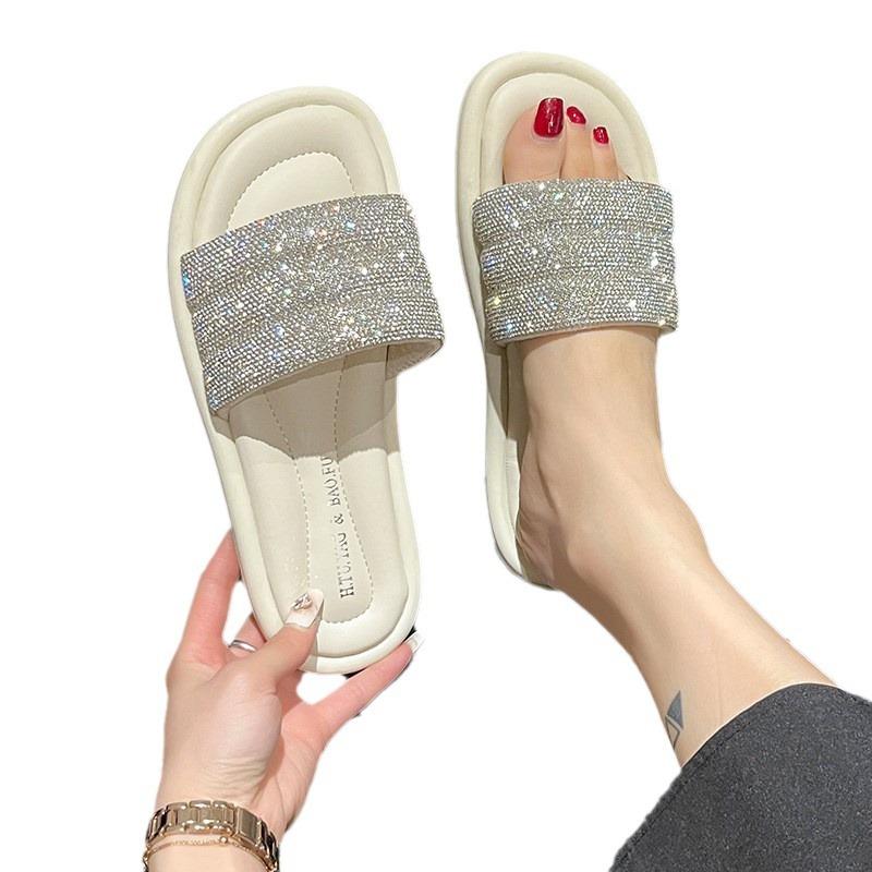 Style féerique maison strass polyvalent pantoufles cool femme été porter nouvelle mode fond plat célébrité Internet un mot