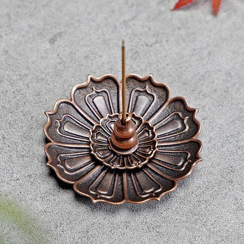 Chinese-style Ethnic Incense Pan Incense Base Lotus Incense Insert Incense Base Household Incense Burner Indoor Metal Accessories Ornament