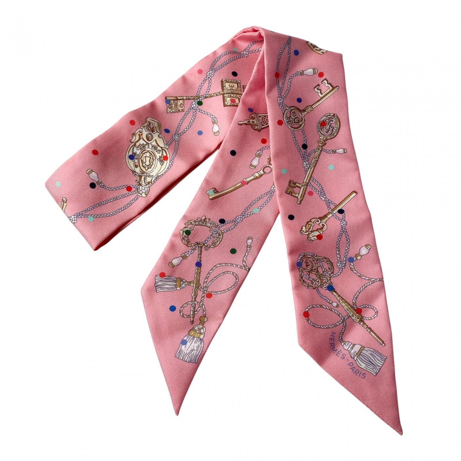 

Вживаний Шарф HERMES багатоколірний шовк Жіночий