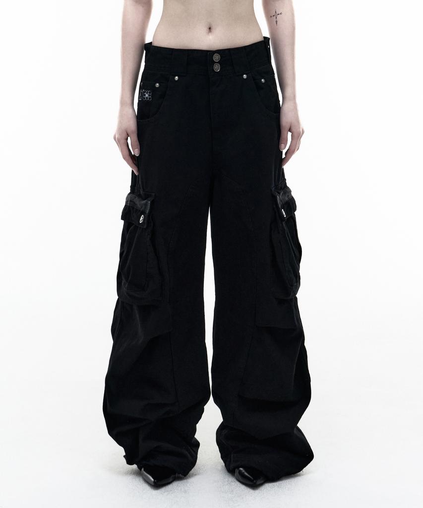 Opeoseu0012 Op. 08 Bind Curved Cargo Pants Black