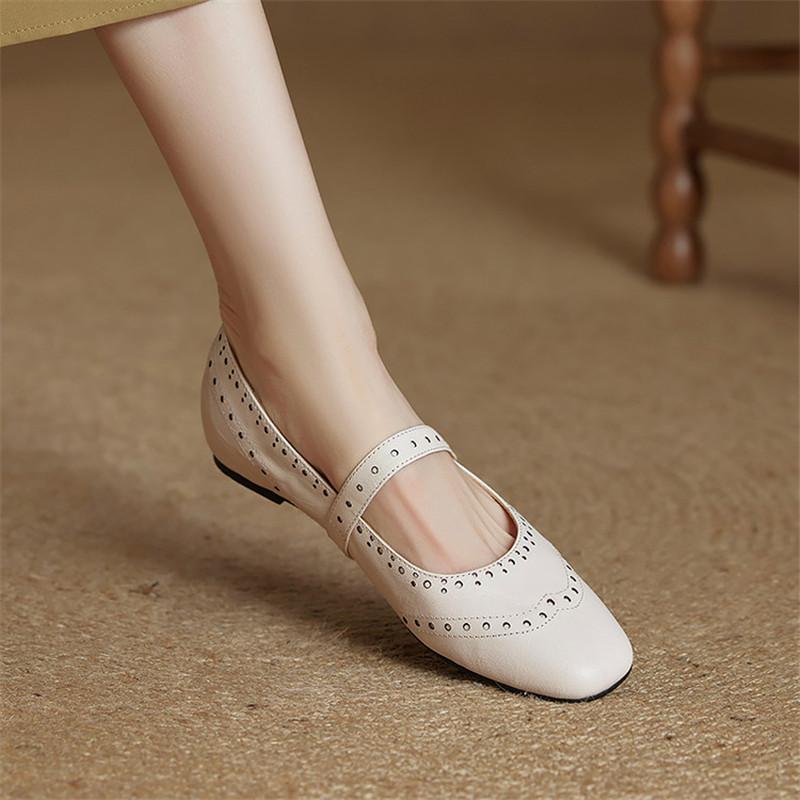 Fashion Summer Genuine Leather Women Pumps Shoes for Women Fashion Brogue Designs Round Toe Mary Jane Shoes Low Heels Internal Elevation