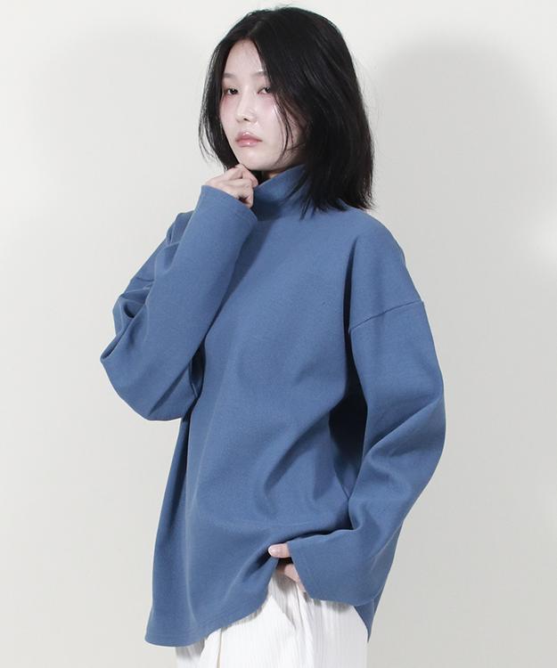 Deumakeu Mock Neckline Boxy Fit T-Shirt Blue