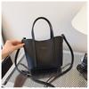 Wholesale Handbag Women's 2025 Autumn New Tote Bag Large Capacity Crossbody Shoulder Bag Hand Carrying Bucket Bag