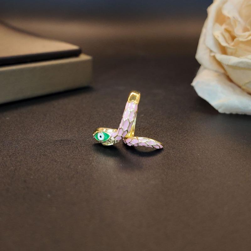New Arrive Vintage Copper Inlaid Zircon Pink Enamel Relief Coiled Snake Statement Ring  M201