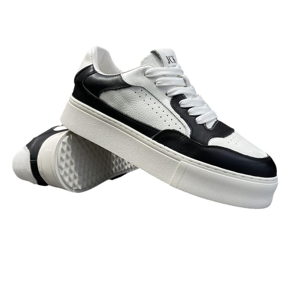 2026 Spring Men's Leather Male Students Versatile Platform Sneakers Casual Board Shoes