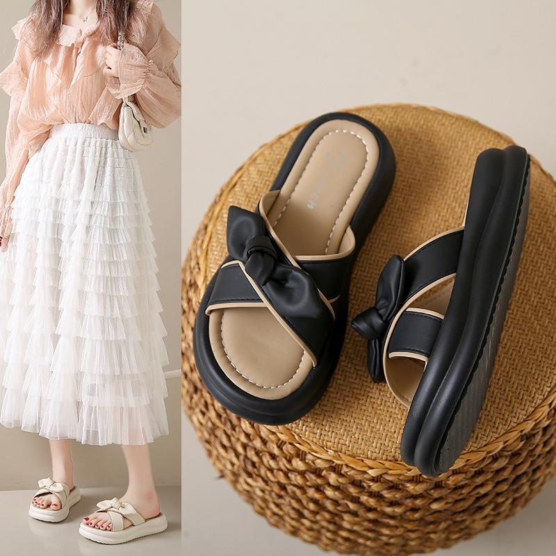 Platformové pantofle dámské letní venkovní jednoslovné nazouváky nové křížové ladící sukně módní plážové sandály