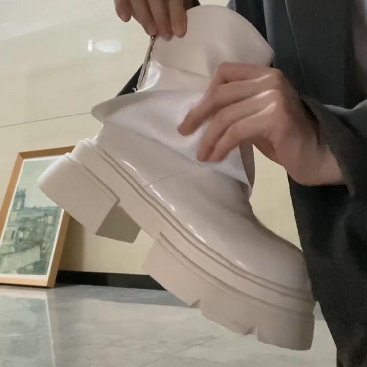 2025 autumn and winter new short boots women's platform piling boots casual breathable thin boots fashionable versatile Martin boots
