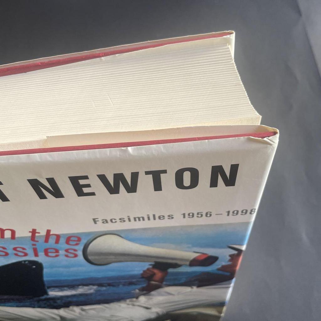 [USED] Helmut Newton Pages from the Glossies