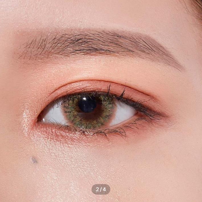 Gotik christine green