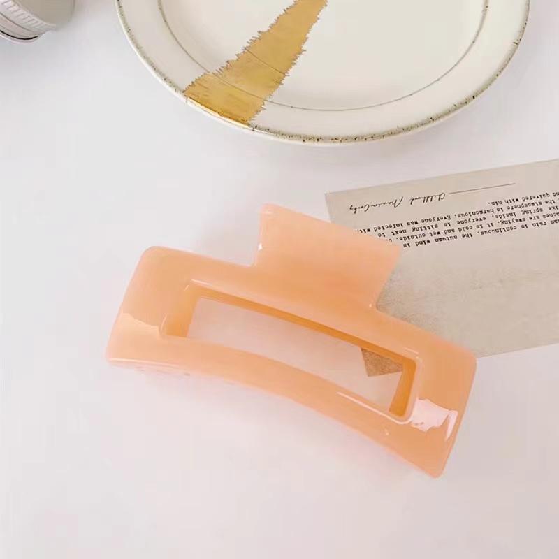 Girls Plastic Hair Claws Hair Clips Headwear Large Hairpin Crab Barrette Fashion Ornament Hair Accessories