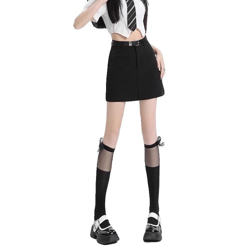 2025 Women's Gray High-Waist A-Line Miniskirt: College Style, Summer Slimming, Anti-Exposure Hip-Hugging Design