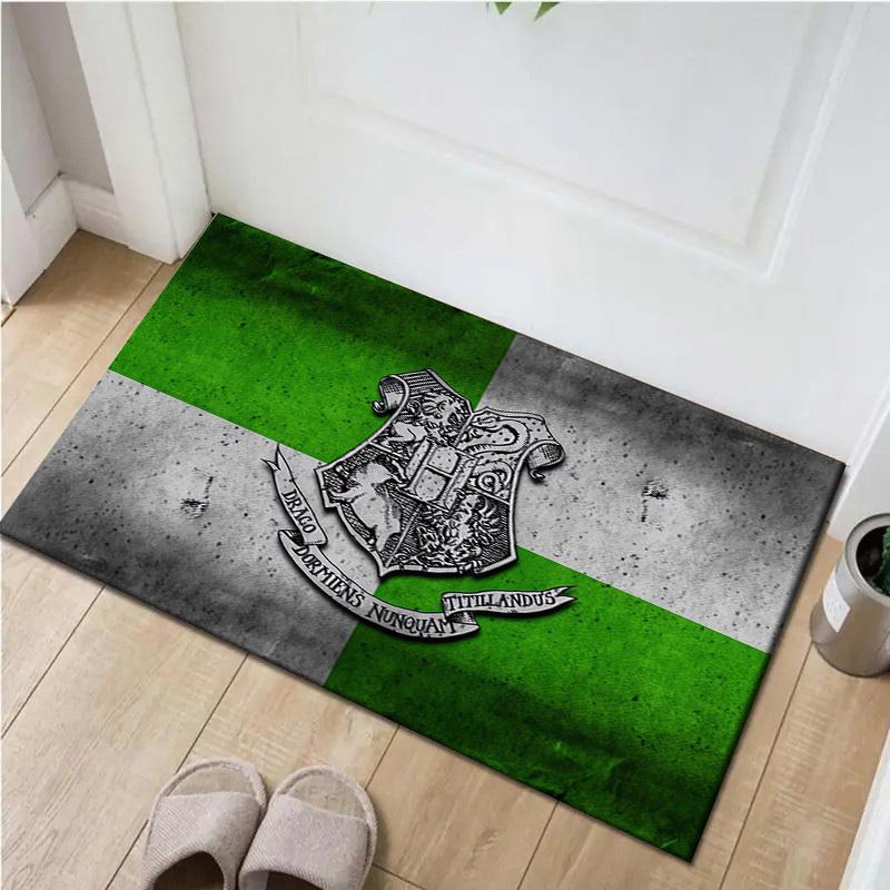 

1pc Office Carpet Chair Mats Hogwarts Crest Green and Silver Perfect for Decorating Office Chairs, Living Rooms, Or Bedrooms,Polyester Carpet 60cm by 90cm
