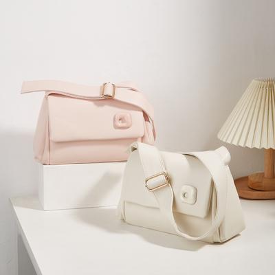 Frühlings- und Sommer-Neuheiten für Damen, hochwertige Retro-Taschen aus weichem Leder, vielseitige kleine quadratische Nischen-Umhängetaschen in Unifarben