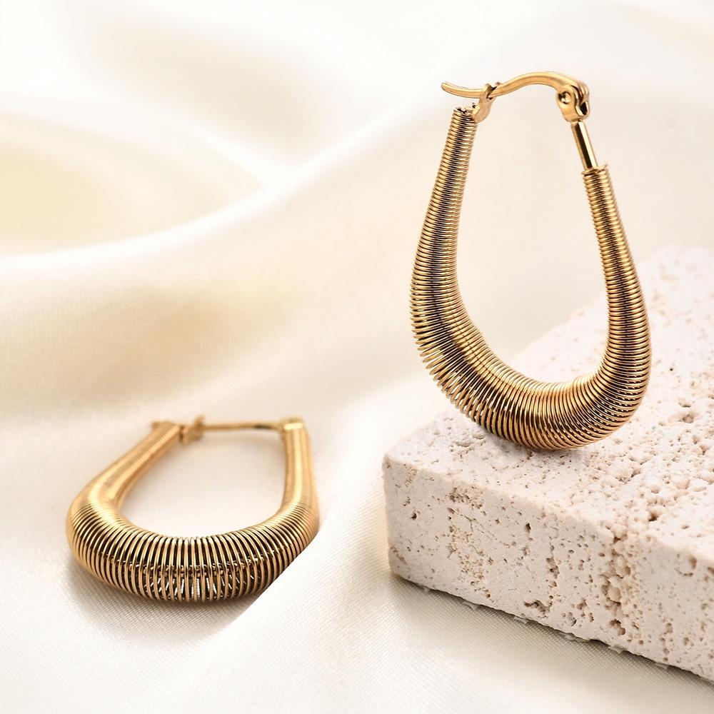 18K Gold Stainless Steel U-shaped Fashion Hoop Earrings for Women