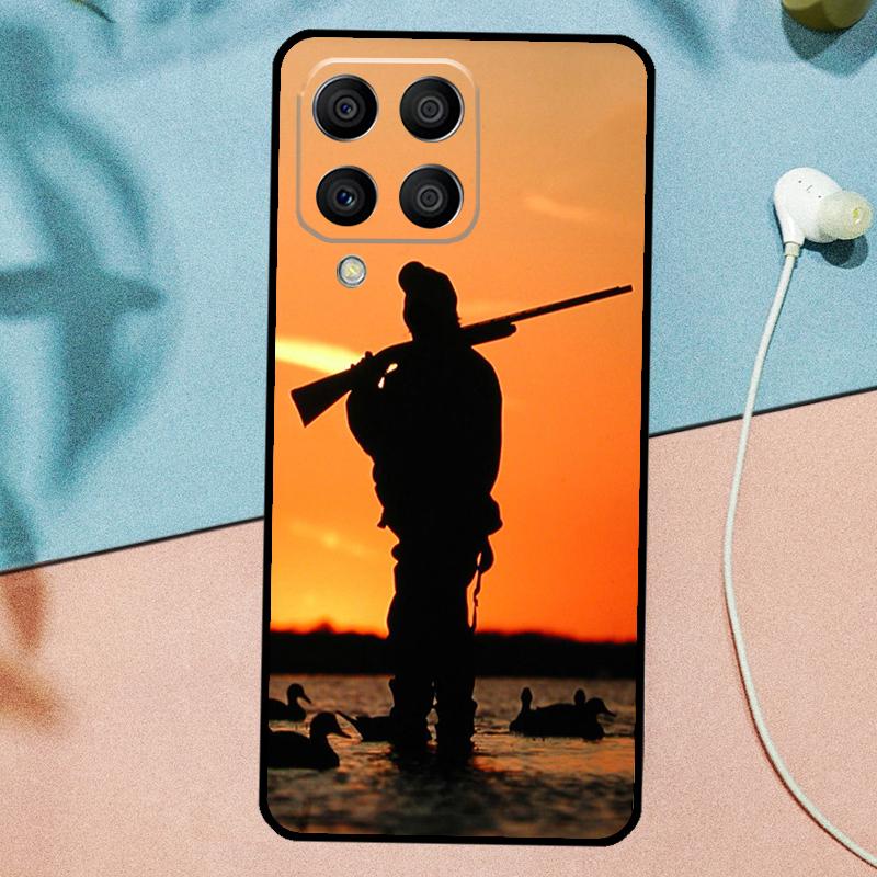 Hunter Man Fishing Dog For Samsung Galaxy M53 M33 M11 M21 M31 M12 M13 M14 M15 M35 M34 M54 M32 M52 M06 M16 M55 Case