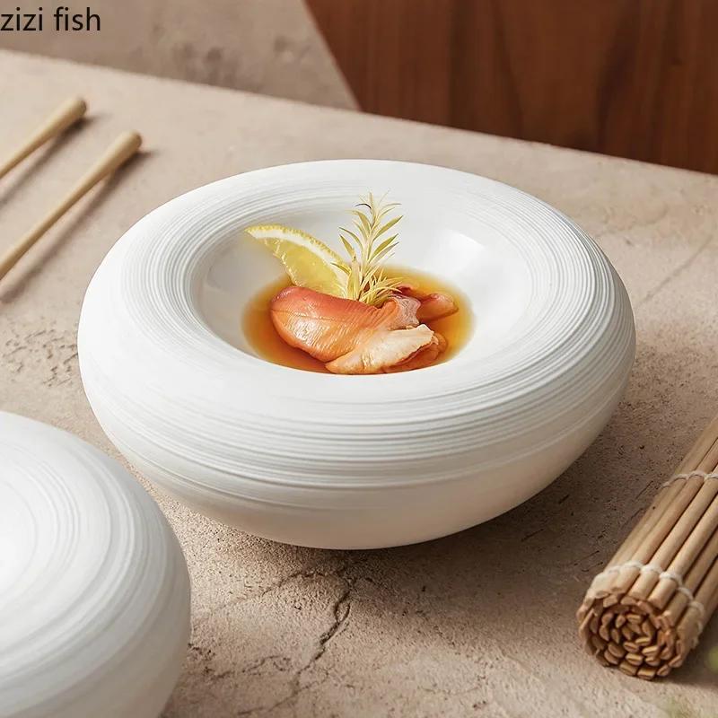 צלחת הגשה קרמית עגולה עבה מרק צלחת חטיפים צלחת סלמון כלי שולחן למסעדה צלחת בידוד דו שכבתית לבנה