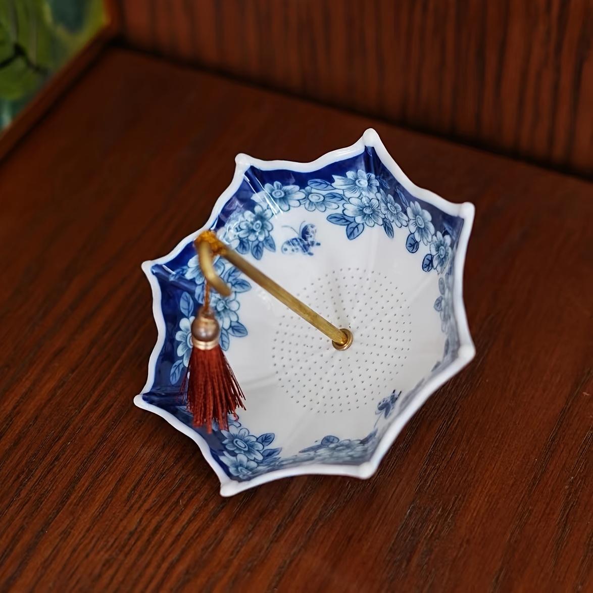 

1pc Blue and White Porcelain Umbrella Tea Strainer Ceramic Tea Infuser with Tassel Handle Traditional Tabletop Decoration