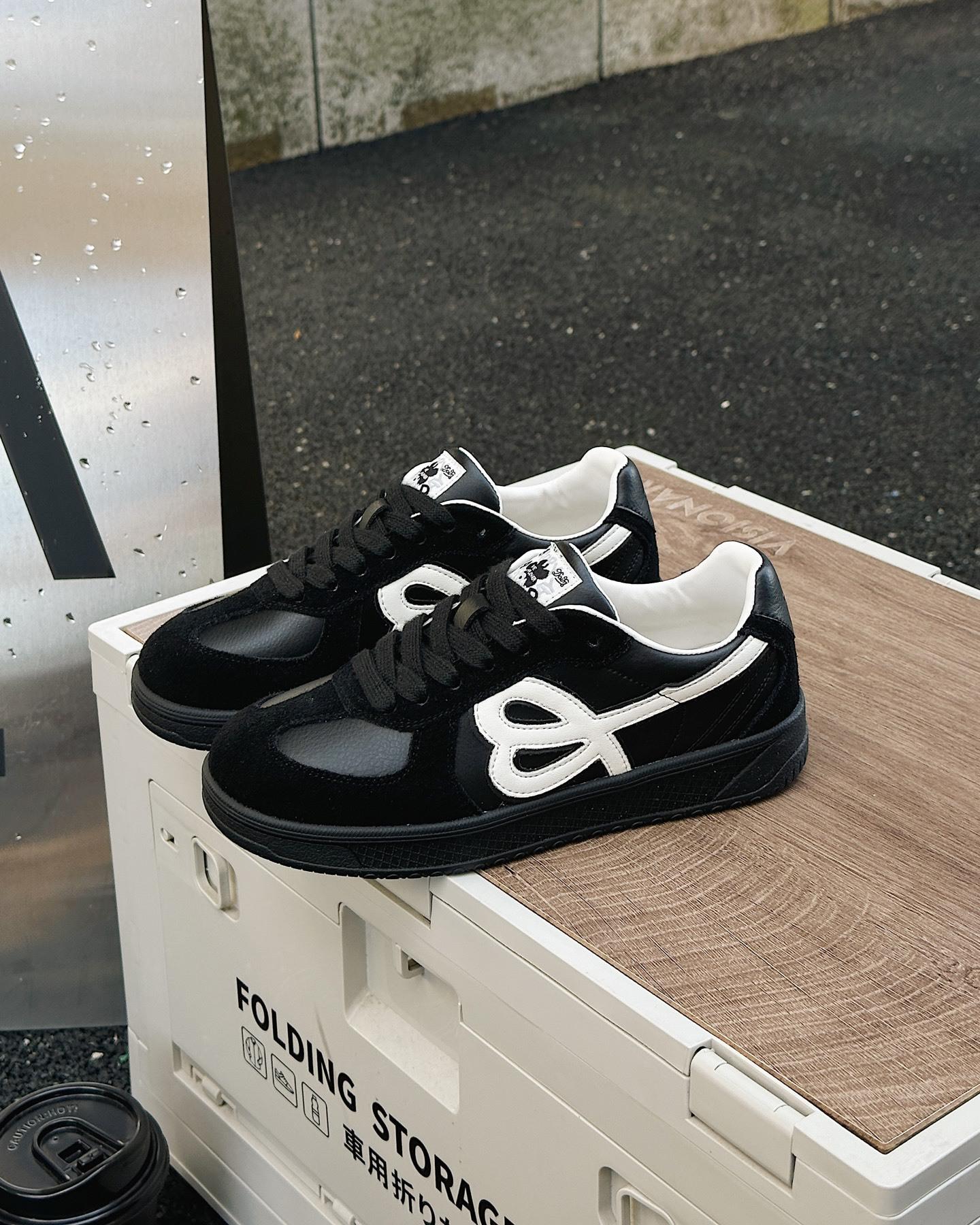 

Dexun shoes women s spring new retro Forrest Gump shoes lightweight flat-bottomed versatile popular Xiaobai casual sports shoes 35