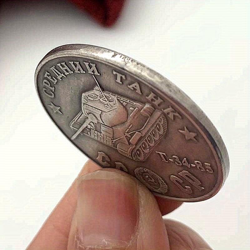 World War II Tank Commemorative Badge CCCP T-34-85 Tank Metal Badge Craft Coin Ornament Gift Commemorative Medal Copy