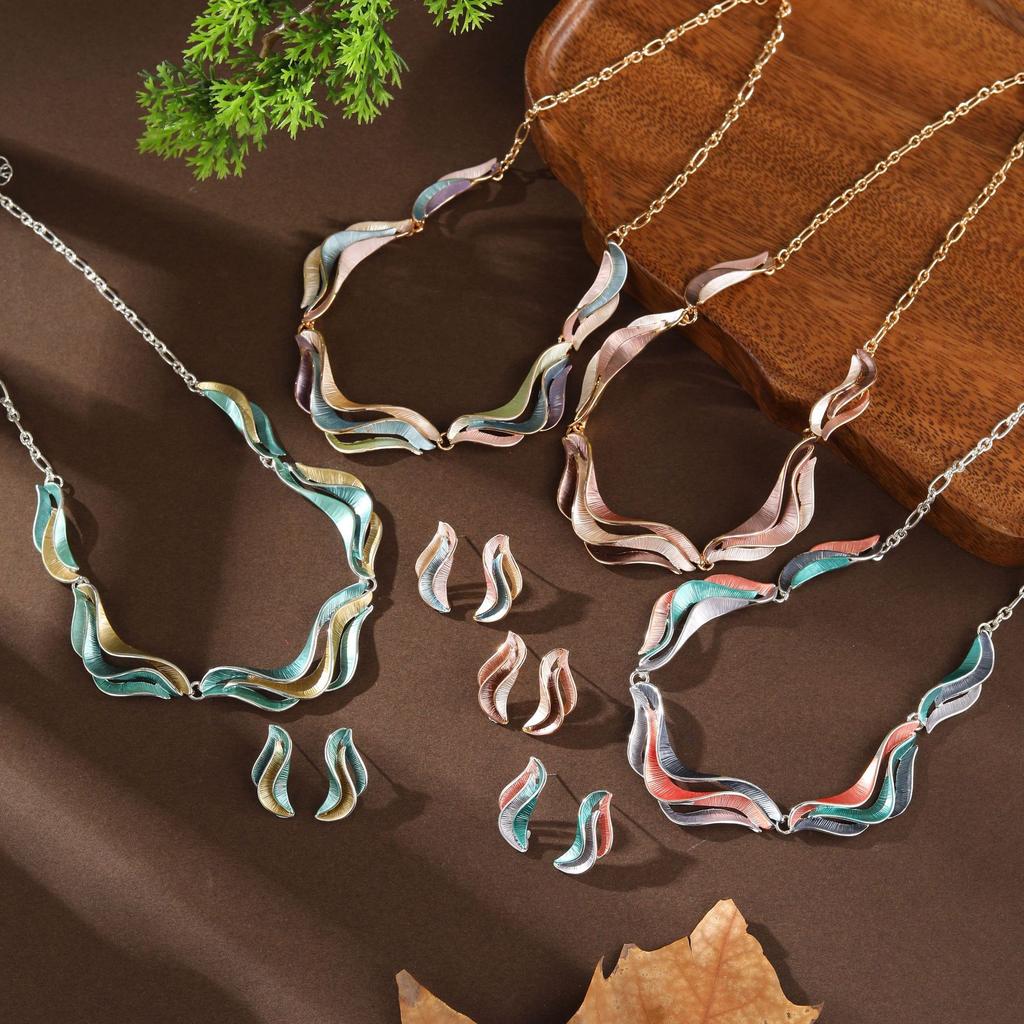 Enamel-colored Geometric Line Petal Stud Earrings and Necklace Set - Fashionable, Irregular Petal Necklace for Ladies
