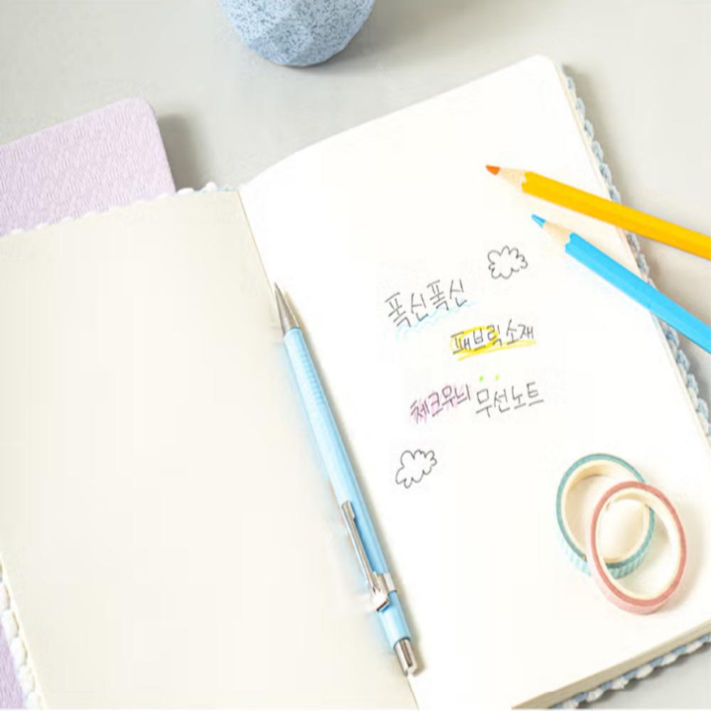 Copertă din material dantelat Caiet Wireless A5 60 file