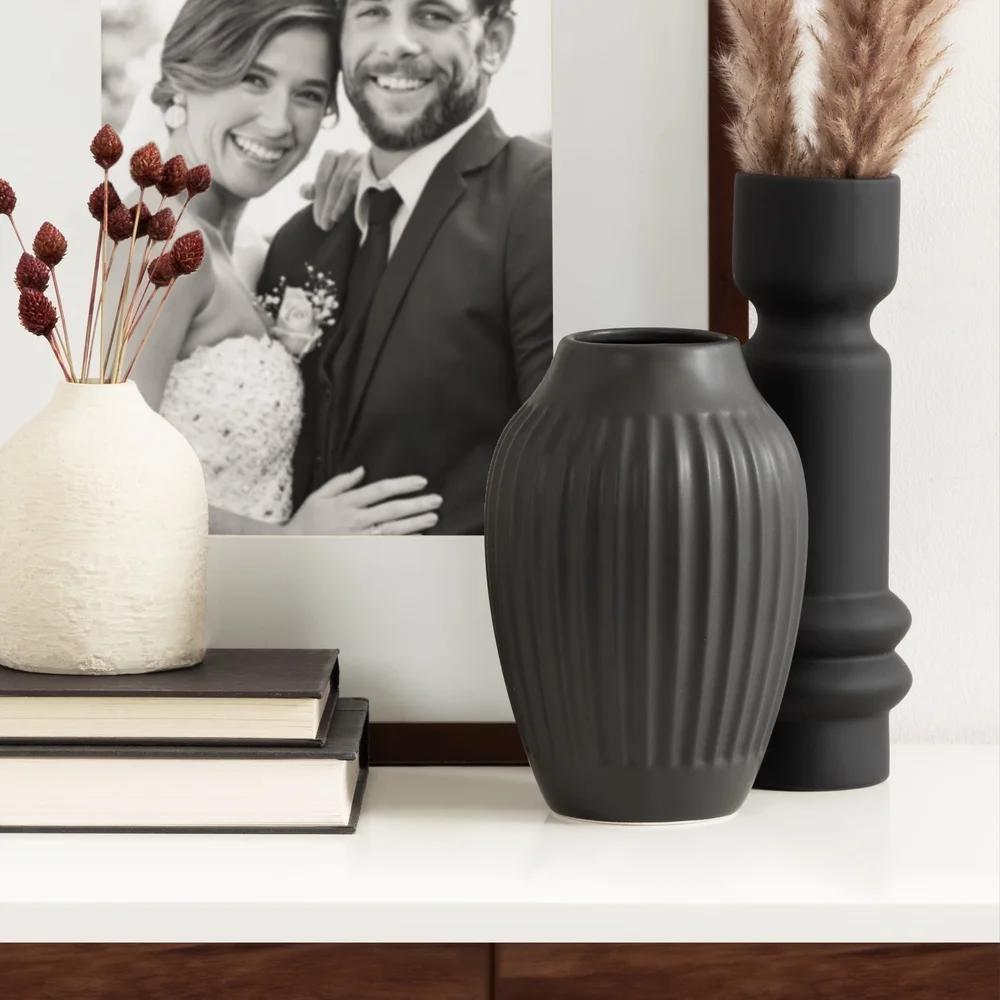 Ribbed Matte Black Ceramic Curved Vase Tabletop Decorative Flower Arrangements Elegant Home Decor Gift Idea Indoor Use