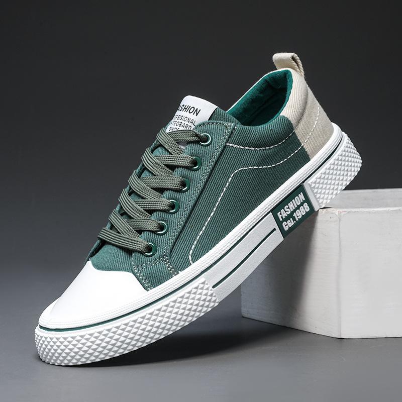 Red canvas shoes men's 2025 new summer breathable low-top niche cloth shoes boys trend sports, leisure board