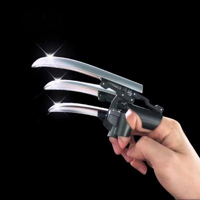 Kreativ Lustig Anime Cosplay Wolfsklauen Finger Tragen Einziehbare Plastikkrallen Cool Faltbare Mechanische Finger Antistress-Spielzeug