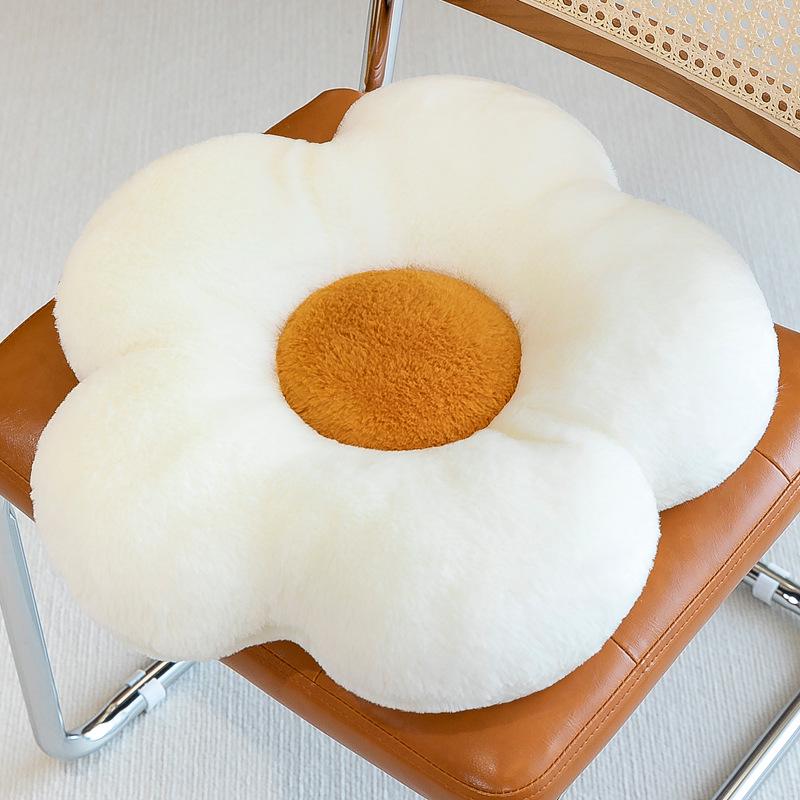 

Cross-Border Daisy Rabbit Fur Flower Cushion for Sofa and Office 35 cm белый