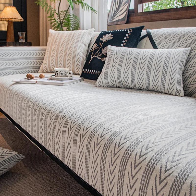 Potah na pohovku ve francouzském středověkém stylu do obývacího pokoje Zimní protiskluzový hřejivý polštář na pohovku Prachotěsný přehoz na gauč Chránič nábytku