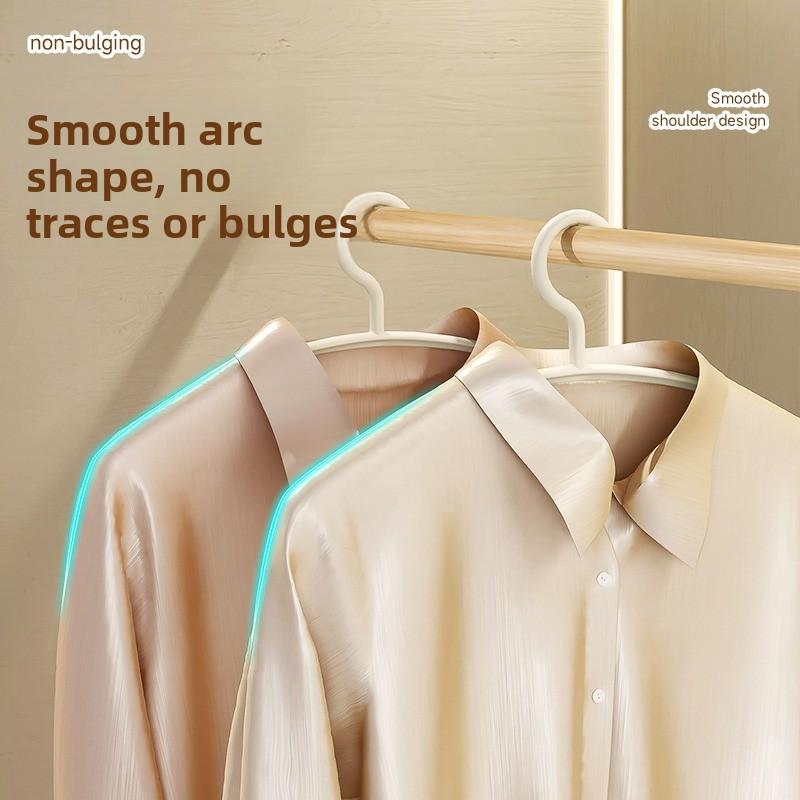 5 ks Domácí bezešvé protiskluzové ramínka s úhlem ramen a širokými rameny