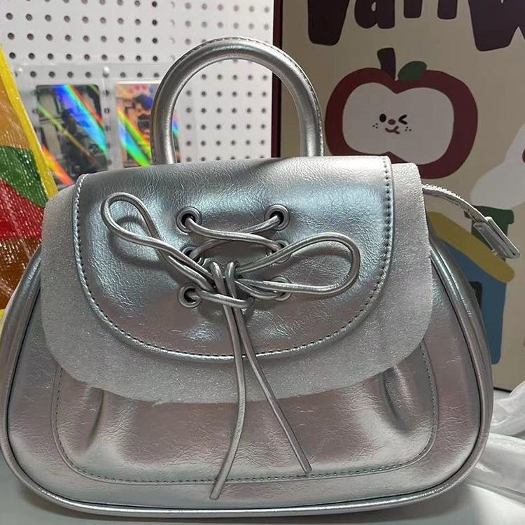 

Китайские балетные девушки, рюкзак с серебряной цепью для студенток колледжа, которые ездят на работу серебряный