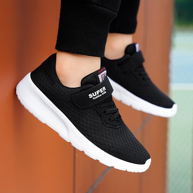 Atmungsaktive rutschfeste Jungen-Laufschuhe mit doppeltem Mesh-Obermaterial - Leichte Sportsneaker für mittlere und große Kinder