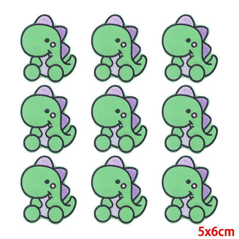 10 Pcs/lot Wholesale Embroidery Patch Iron On Patches For Clothing Patches On Clothes Jackets Decor Applique Sew Supplies