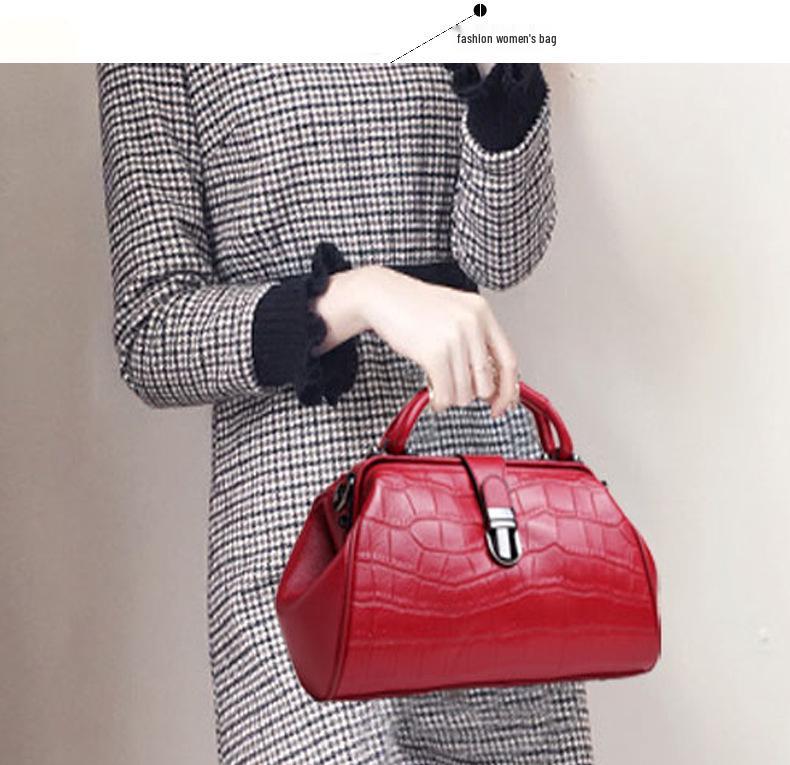 Retro Crocodile Grain Genuine Leather Doctor Bag - Large Capacity High-End Women's Handbag & Shoulder Bag